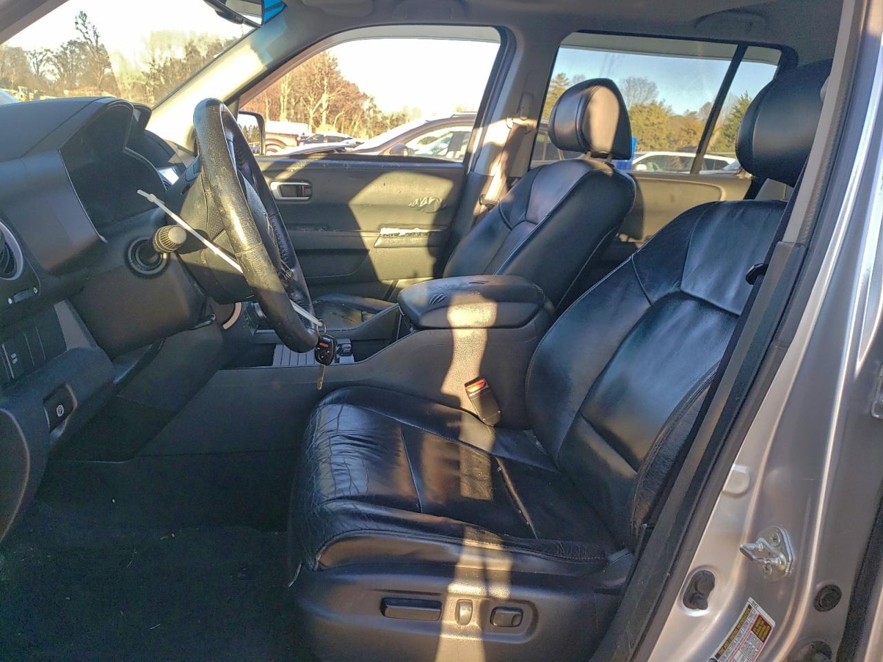 2011 Honda Pilot Exln VIN: 5FNYF4H72BB005277 Lot: 94445325