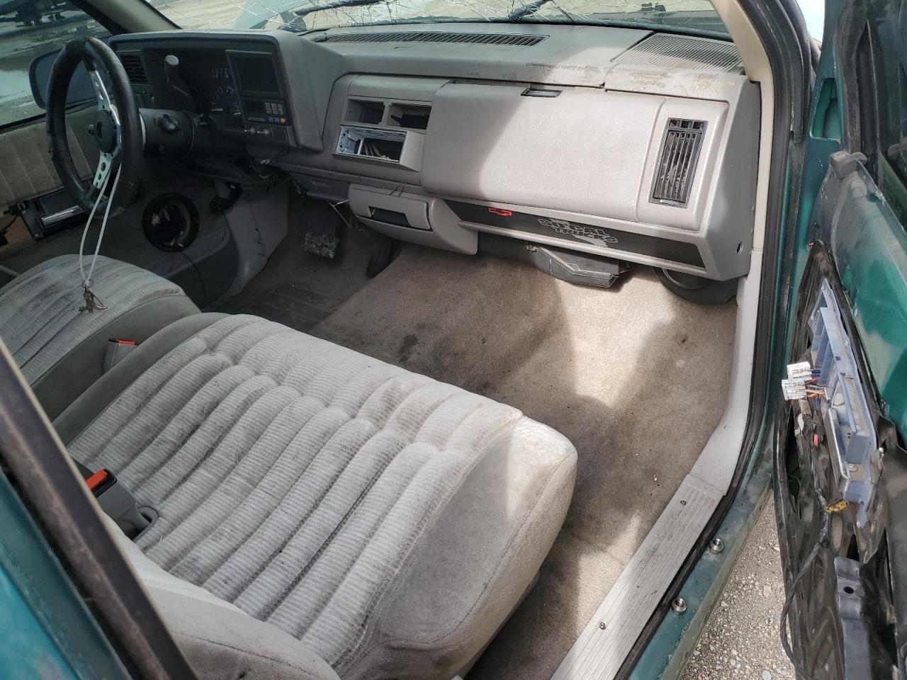 1993 Chevrolet Gmt-400 C1500 VIN: 2GCEC19K6P1144187 Lot: 93151935