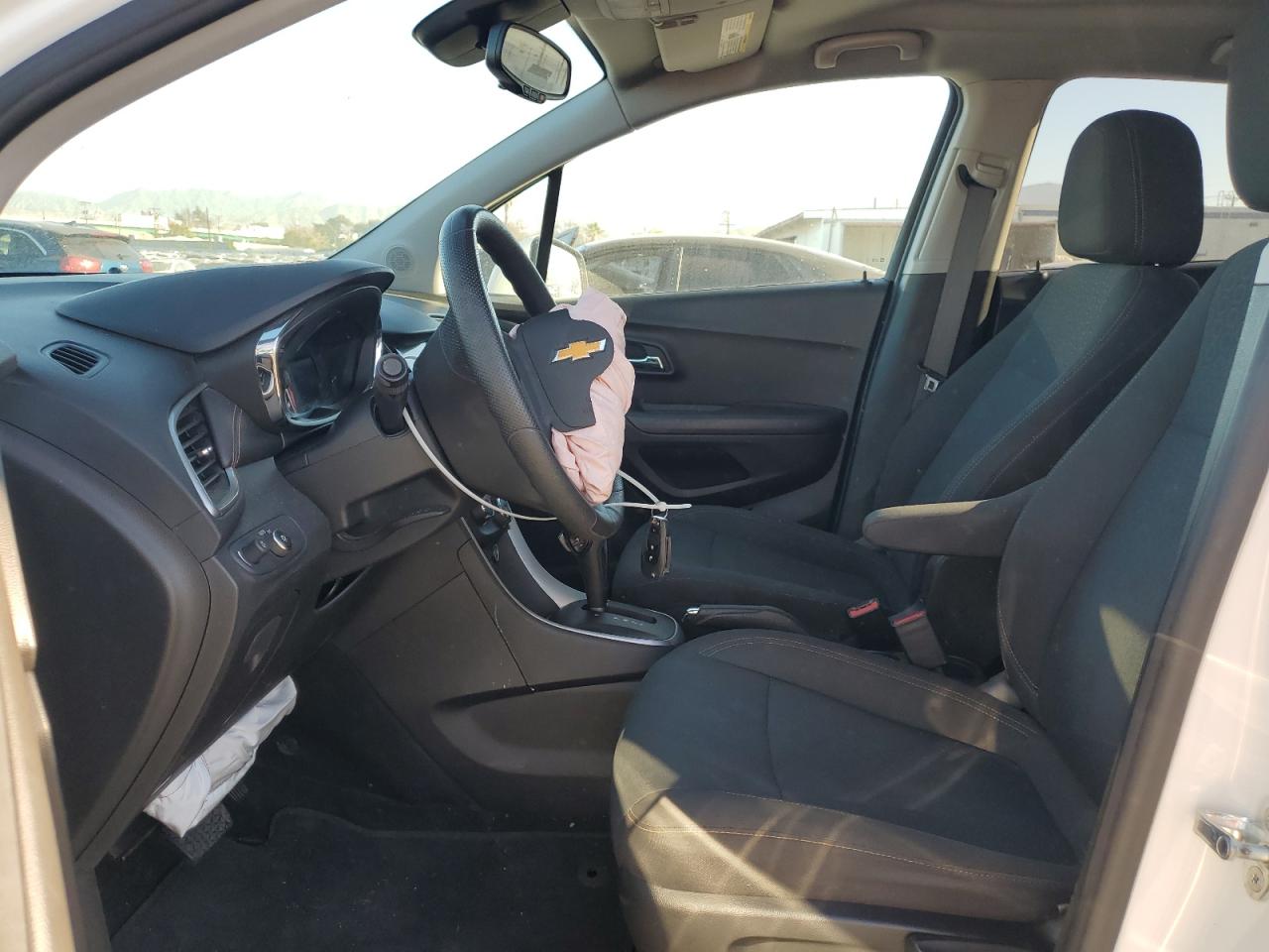 2020 Chevrolet Trax Ls VIN: KL7CJKSB8LB023469 Lot: 91883315