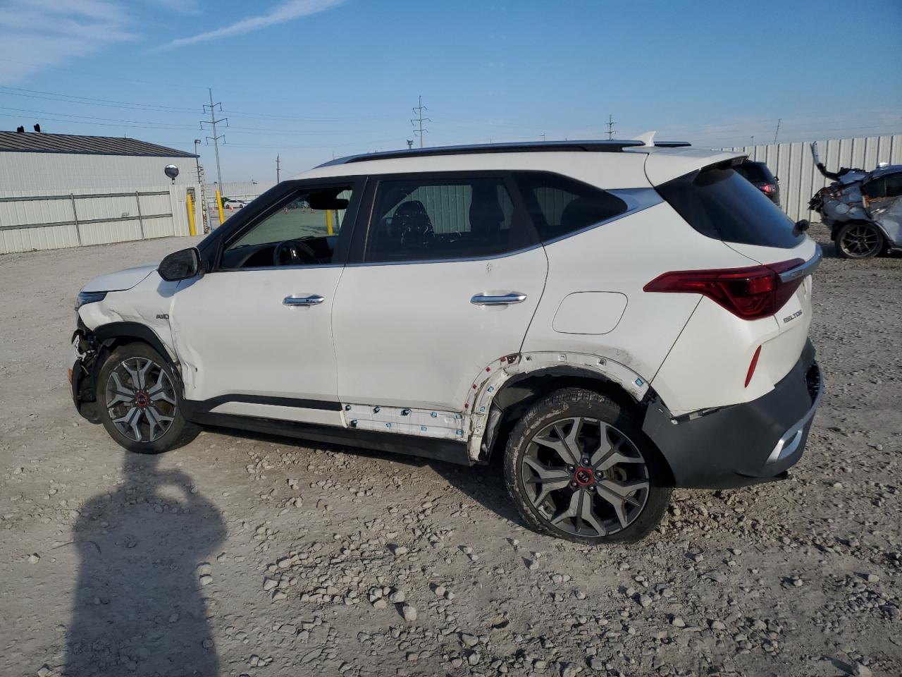 2021 Kia Seltos Sx VIN: KNDETCA26M7221226 Lot: 91296625