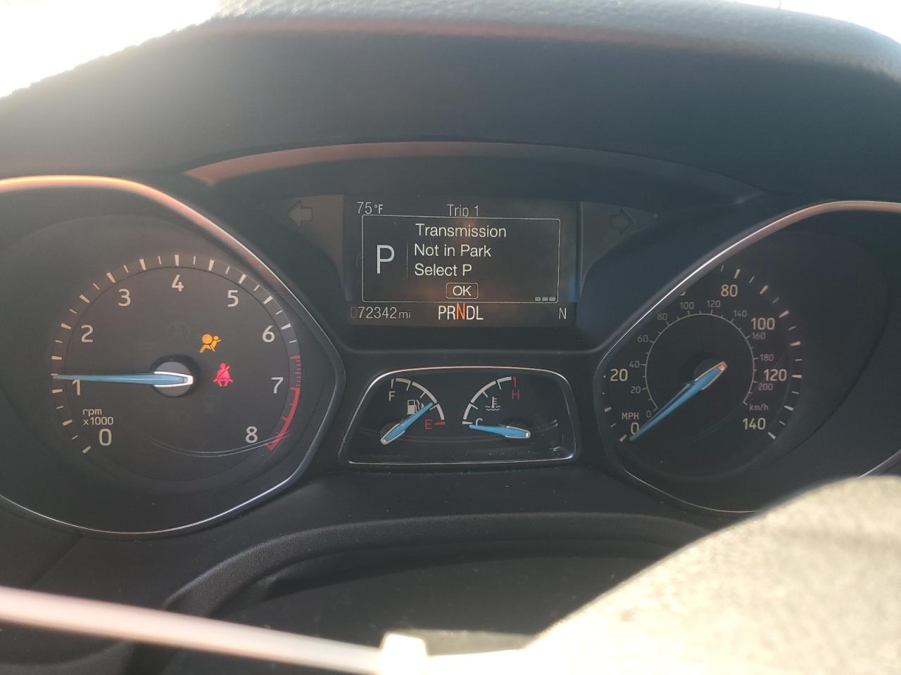 2018 Ford Focus Se VIN: 1FADP3F20JL327818 Lot: 92898025