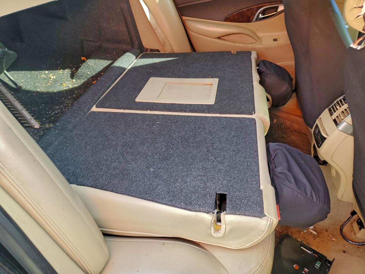 2010 Buick Lacrosse Cxl VIN: 1G4GC5EG0AF218118 Lot: 94506975