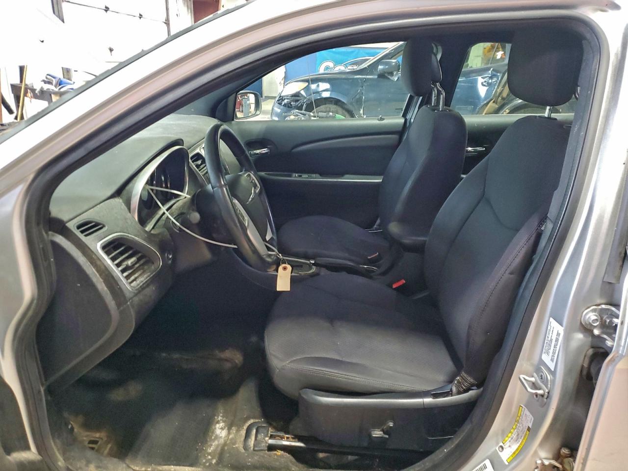 2012 Chrysler 200 Touring VIN: 1C3CCBBB2CN298657 Lot: 93871445