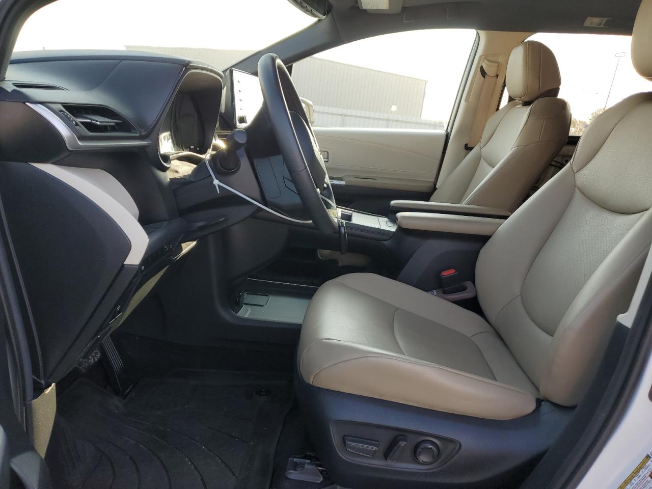 2022 Toyota Sienna Xle VIN: 5TDYRKEC5NS109761 Lot: 92755355