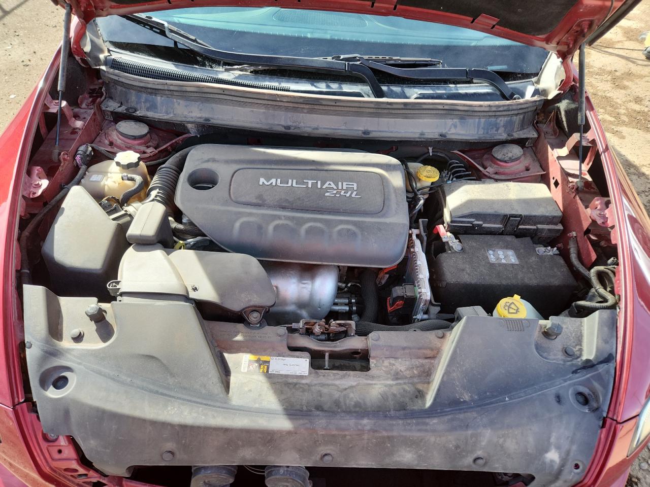 2015 Jeep Cherokee Sport VIN: 1C4PJMAB4FW777077 Lot: 90635565