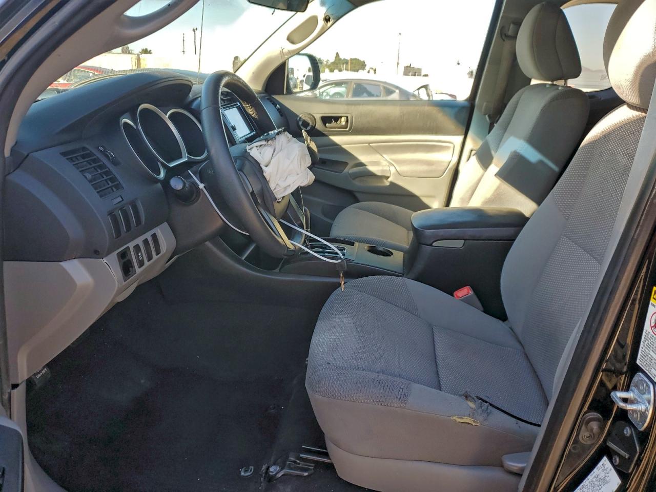 2012 Toyota Tacoma Prerunner Access Cab VIN: 5TFTU4GN6CX028651 Lot: 94370335