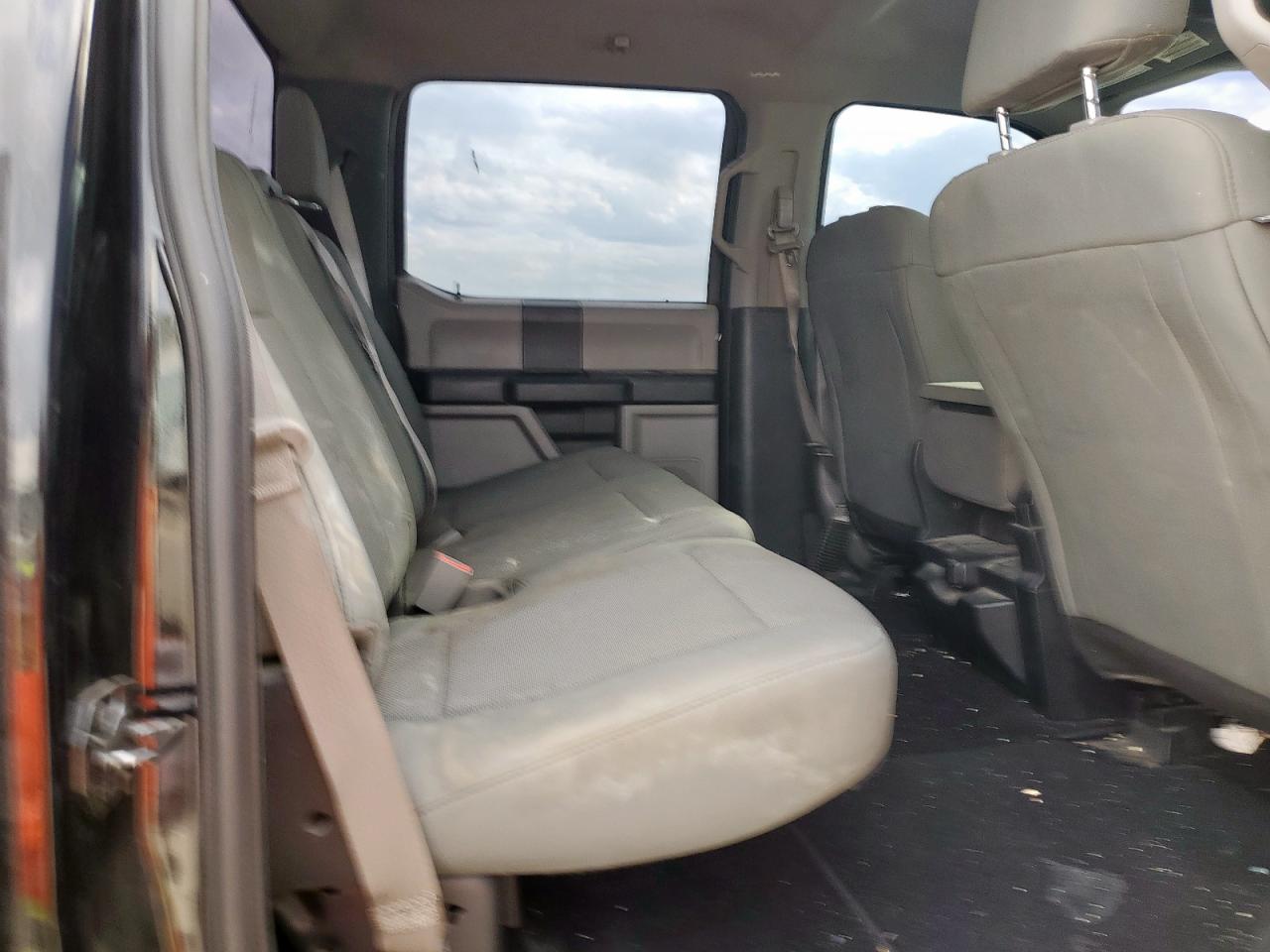 2018 Ford F250 Super Duty VIN: 1FT7W2B64JEB58873 Lot: 92328655