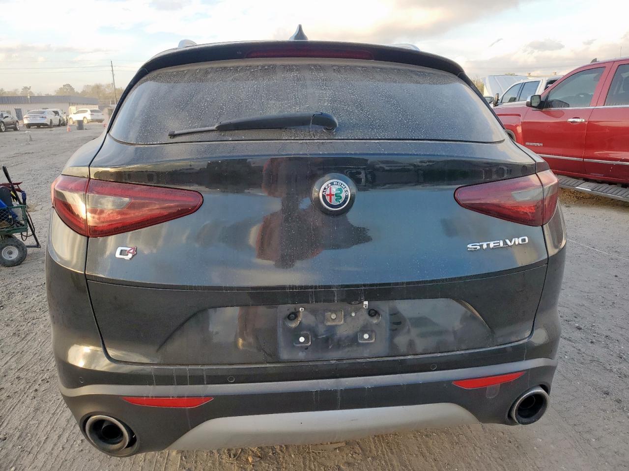 2018 Alfa Romeo Stelvio Ti VIN: ZASFAKBN2J7B64863 Lot: 93220095