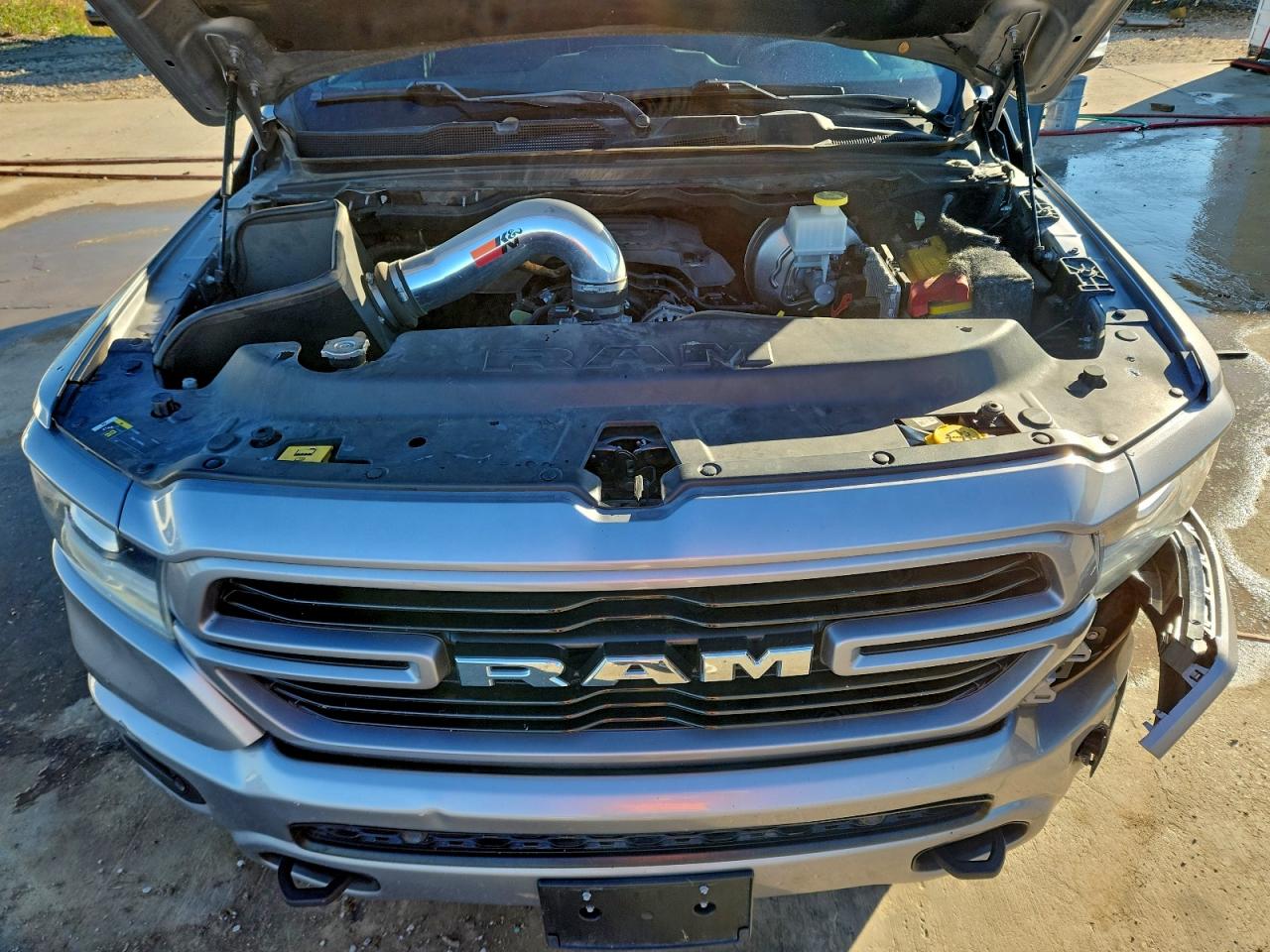 2019 Ram 1500 Laramie VIN: 1C6SRFJT2KN774628 Lot: 94407665