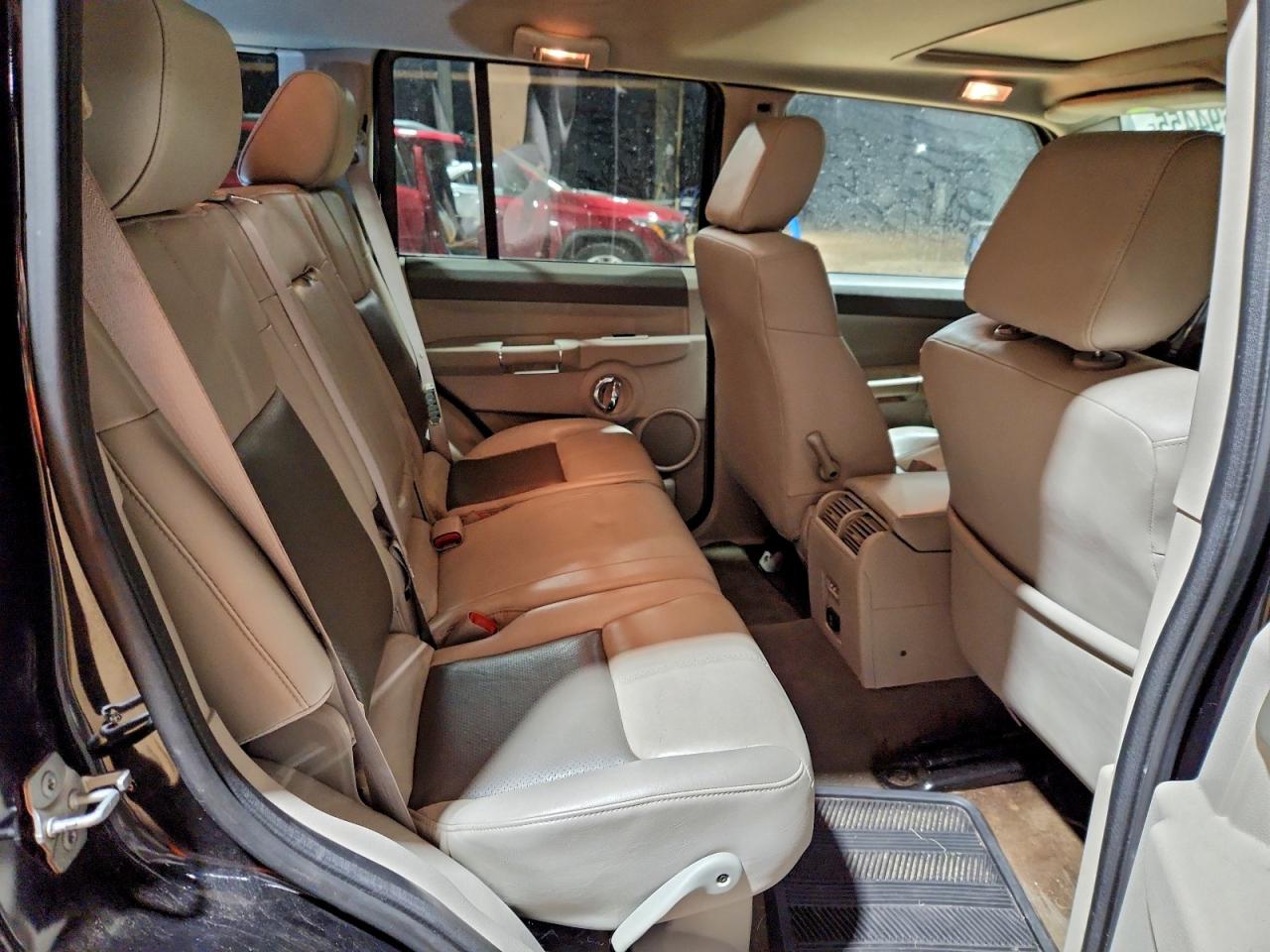 2008 Jeep Commander Limited VIN: 1J8HH58N18C204642 Lot: 94694455