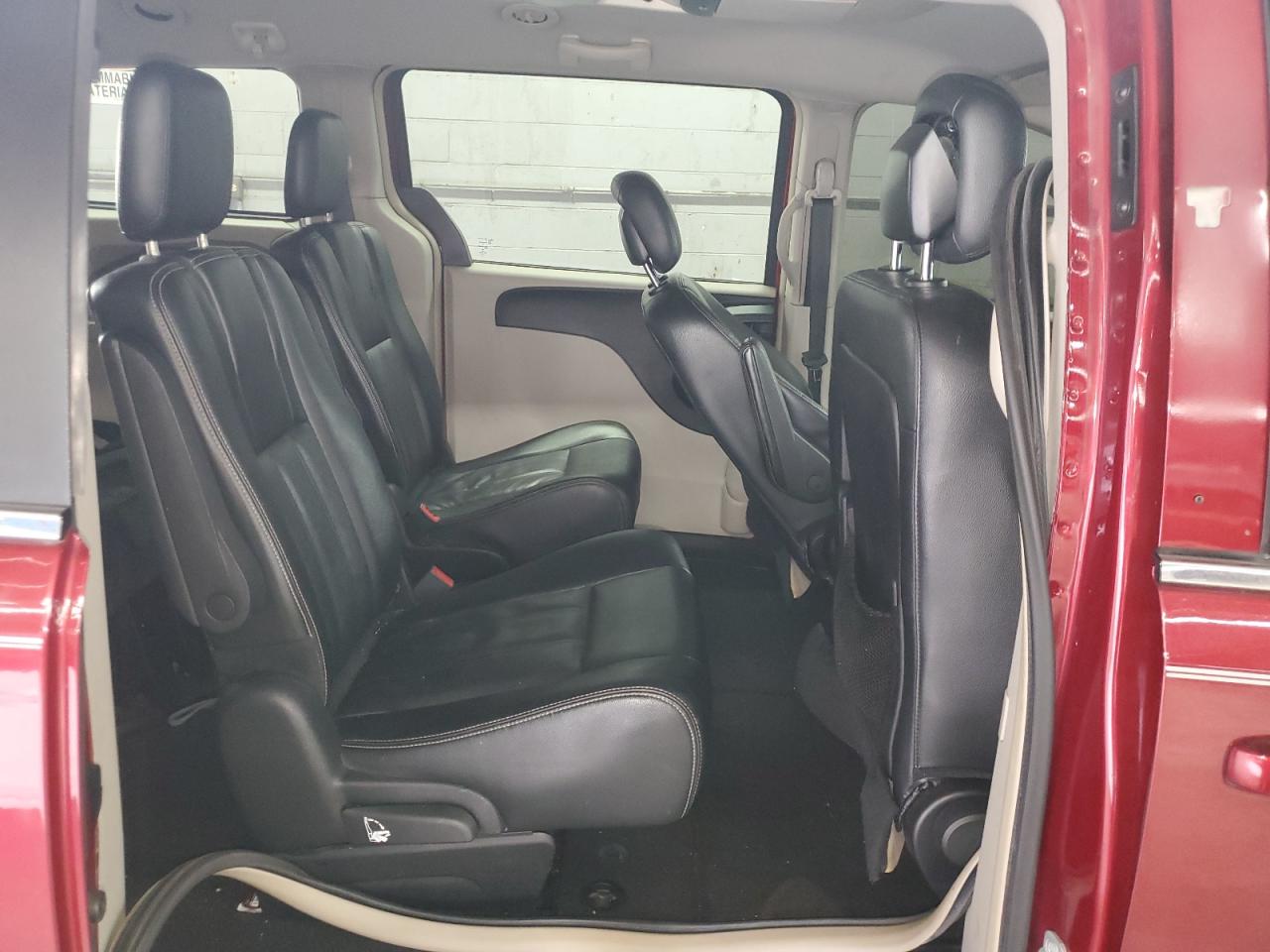 2016 Chrysler Town & Country Touring VIN: 2C4RC1BG3GR186857 Lot: 91693395