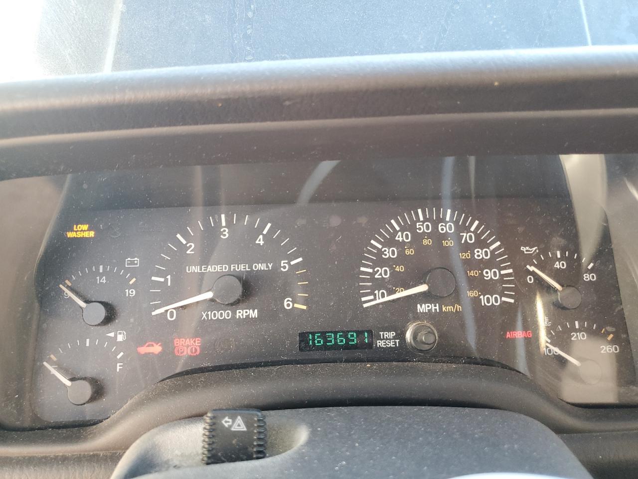 1999 Jeep Cherokee Sport VIN: 1J4FF68S8XL556528 Lot: 93009535