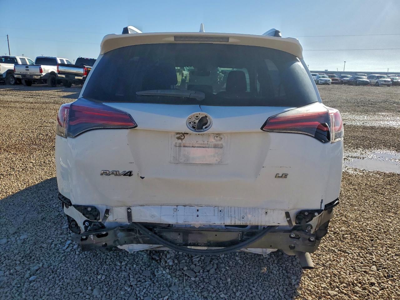 2017 Toyota Rav4 Le VIN: JTMZFREV7HJ138011 Lot: 93930465