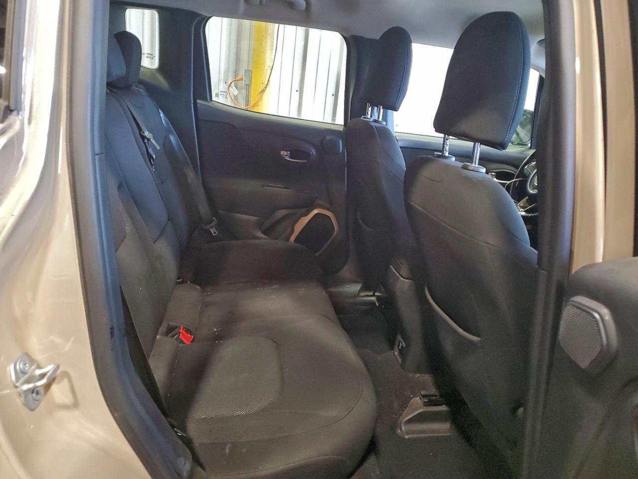 2015 Jeep Renegade Latitude VIN: ZACCJABT9FPB34502 Lot: 94049765