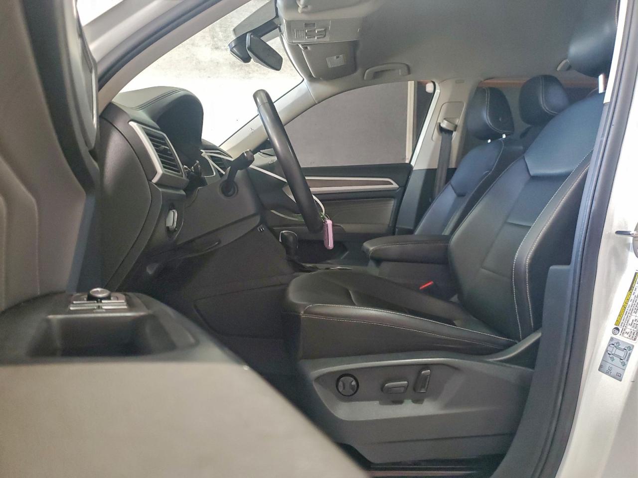 2021 Volkswagen Atlas Se VIN: 1V2HR2CAXMC551239 Lot: 93740115