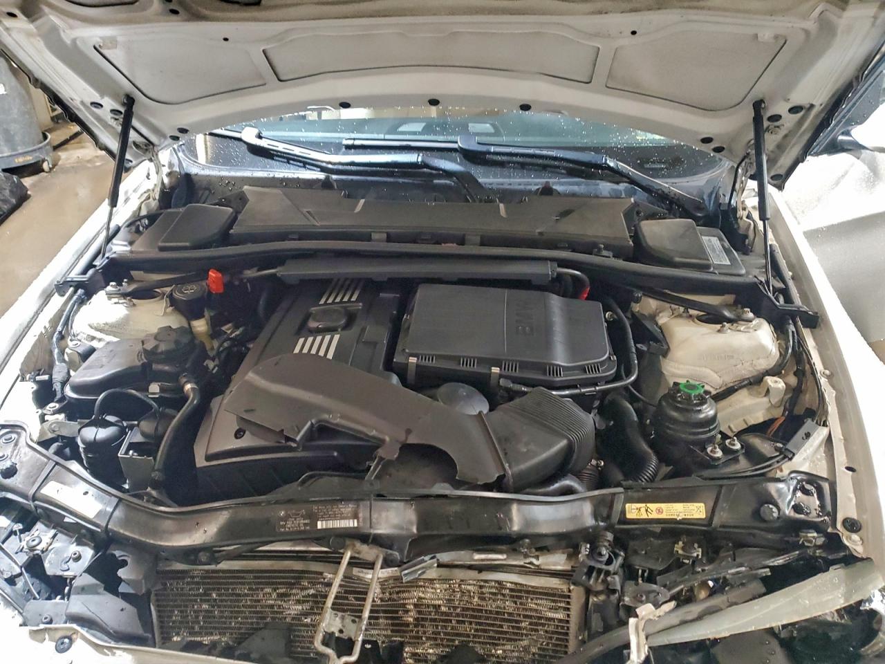 2009 BMW 335 Xi VIN: WBAPL33559A407119 Lot: 94068195