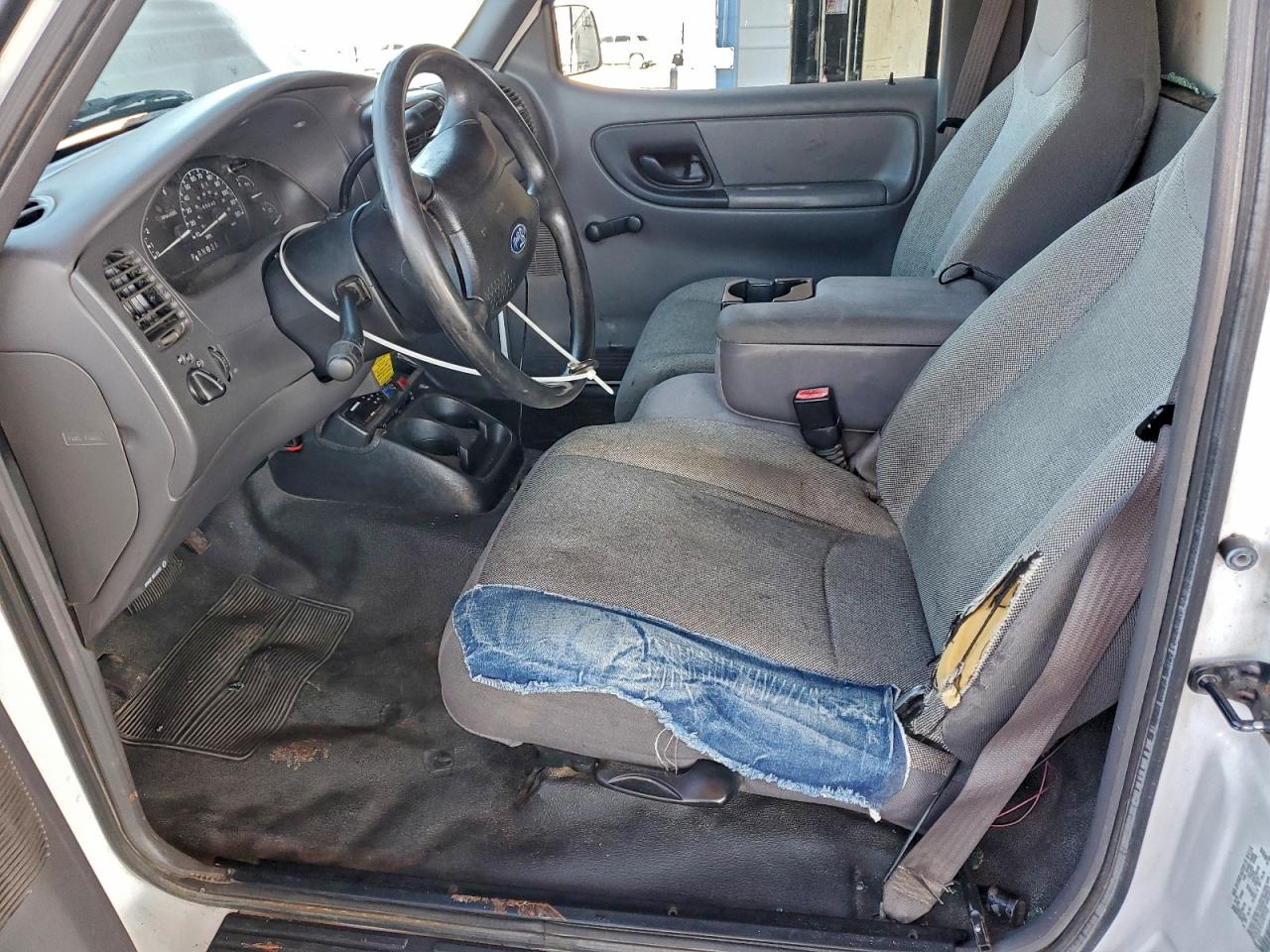 2002 Ford Ranger VIN: 1FTYR10U72TA77743 Lot: 94593535