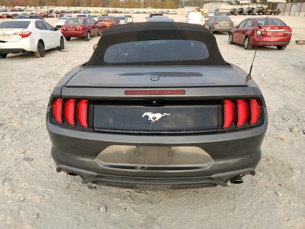 2020 Ford Mustang VIN: 1FATP8UH8L5113571 Lot: 93935625