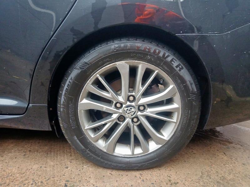 2017 TOYOTA AVENSIS 2.0D BUSINESS EDITION 5DR