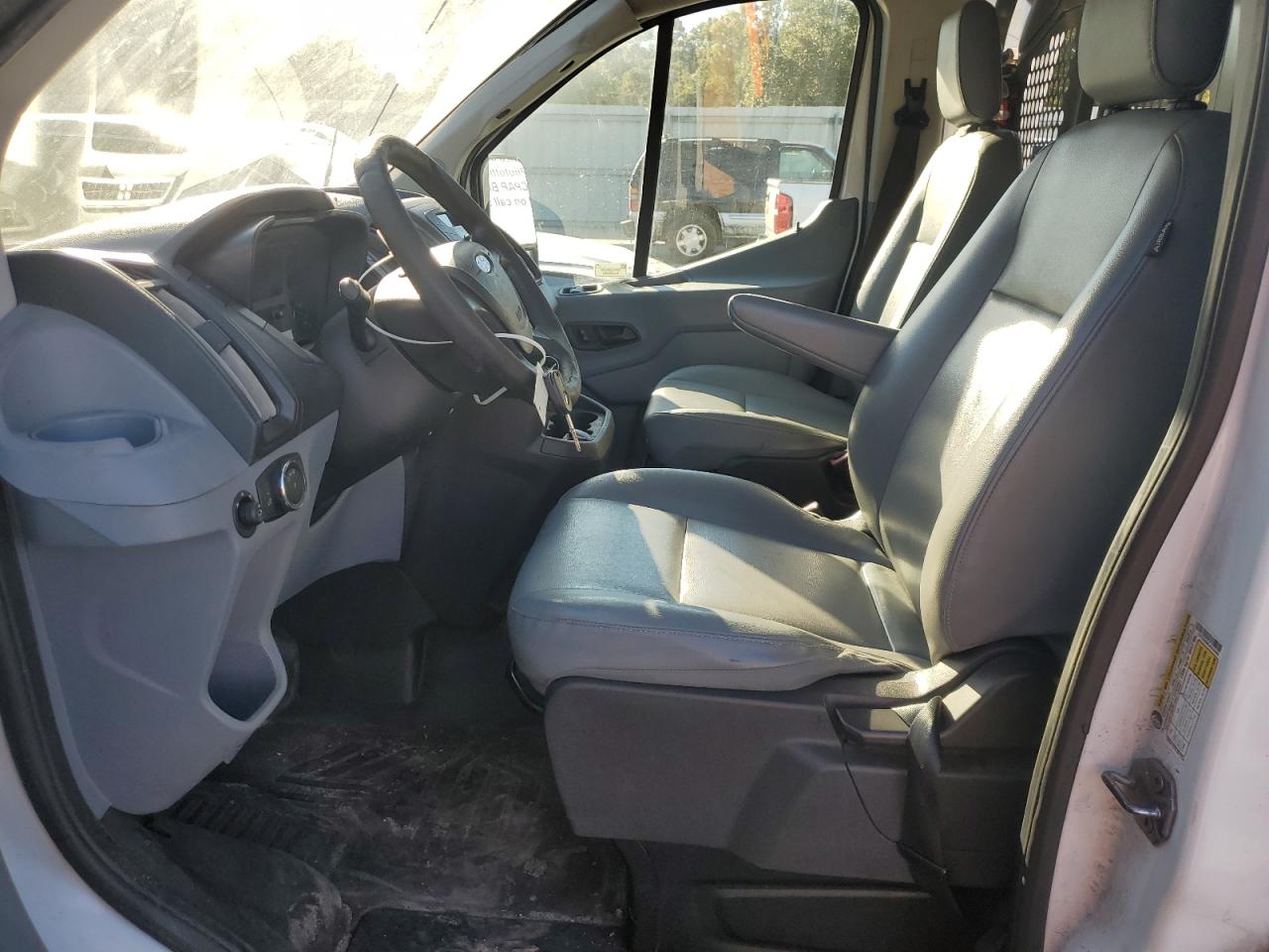 2018 Ford Transit T-150 VIN: 1FTYE9ZM8JKA56045 Lot: 91293545