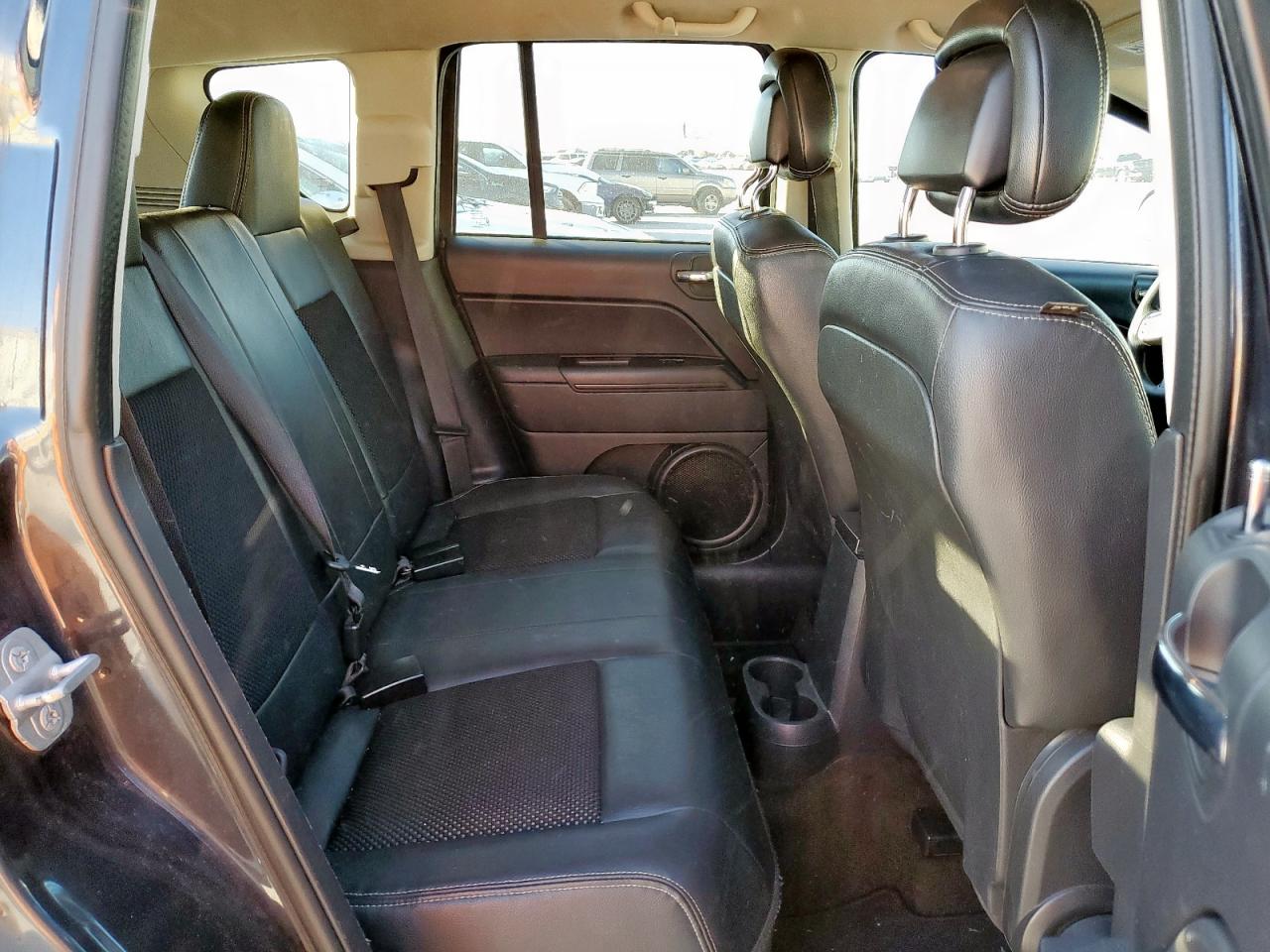 2014 Jeep Compass Sport VIN: 1C4NJCBA8ED886885 Lot: 91080895