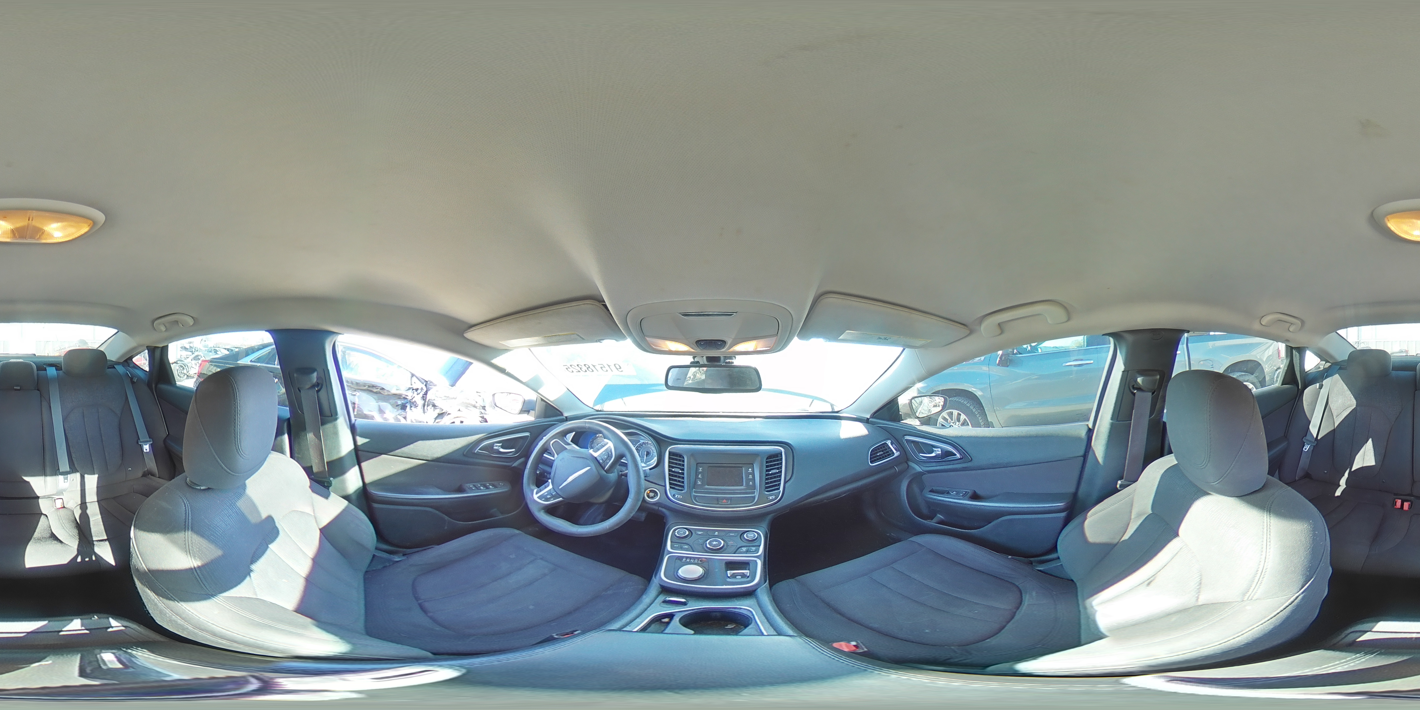 2015 Chrysler 200 Limited VIN: 1C3CCCAB0FN700512 Lot: 91518325