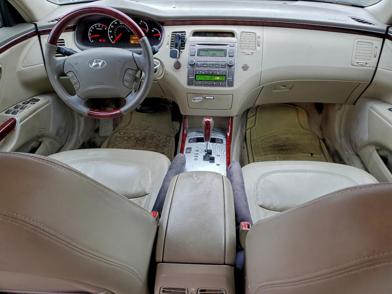 2006 Hyundai Azera Se VIN: KMHFC46F66A131078 Lot: 93921555