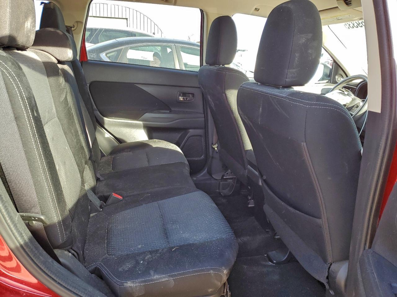 2018 Mitsubishi Outlander Es VIN: JA4AD2A39JZ039397 Lot: 93459335