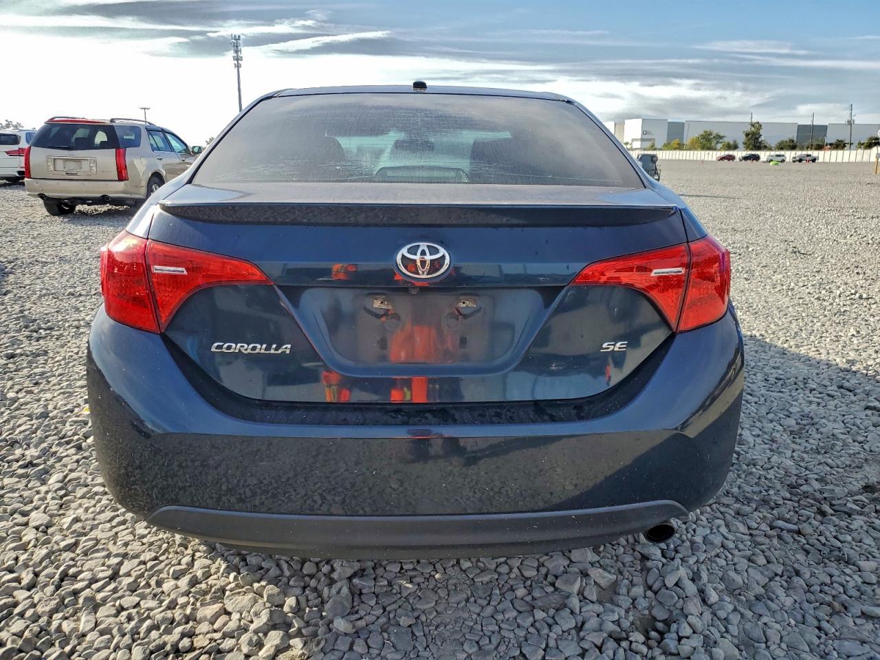2017 Toyota Corolla L VIN: 5YFBURHE3HP668961 Lot: 94635565