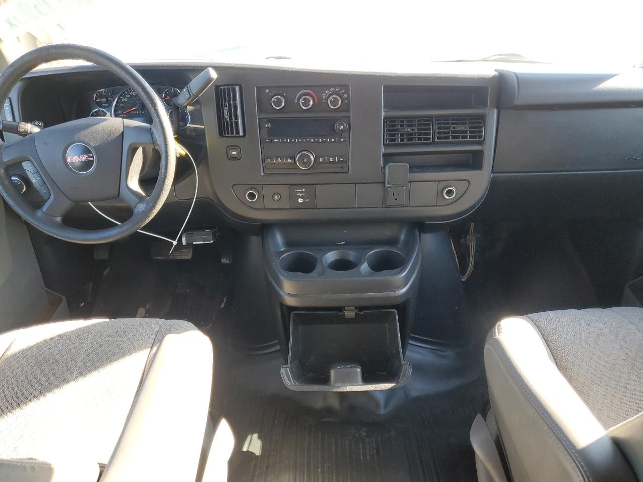 2017 GMC Savana 2500 Delivery Van VIN: 1GTW7AFF2H1908978 Lot: 90329595