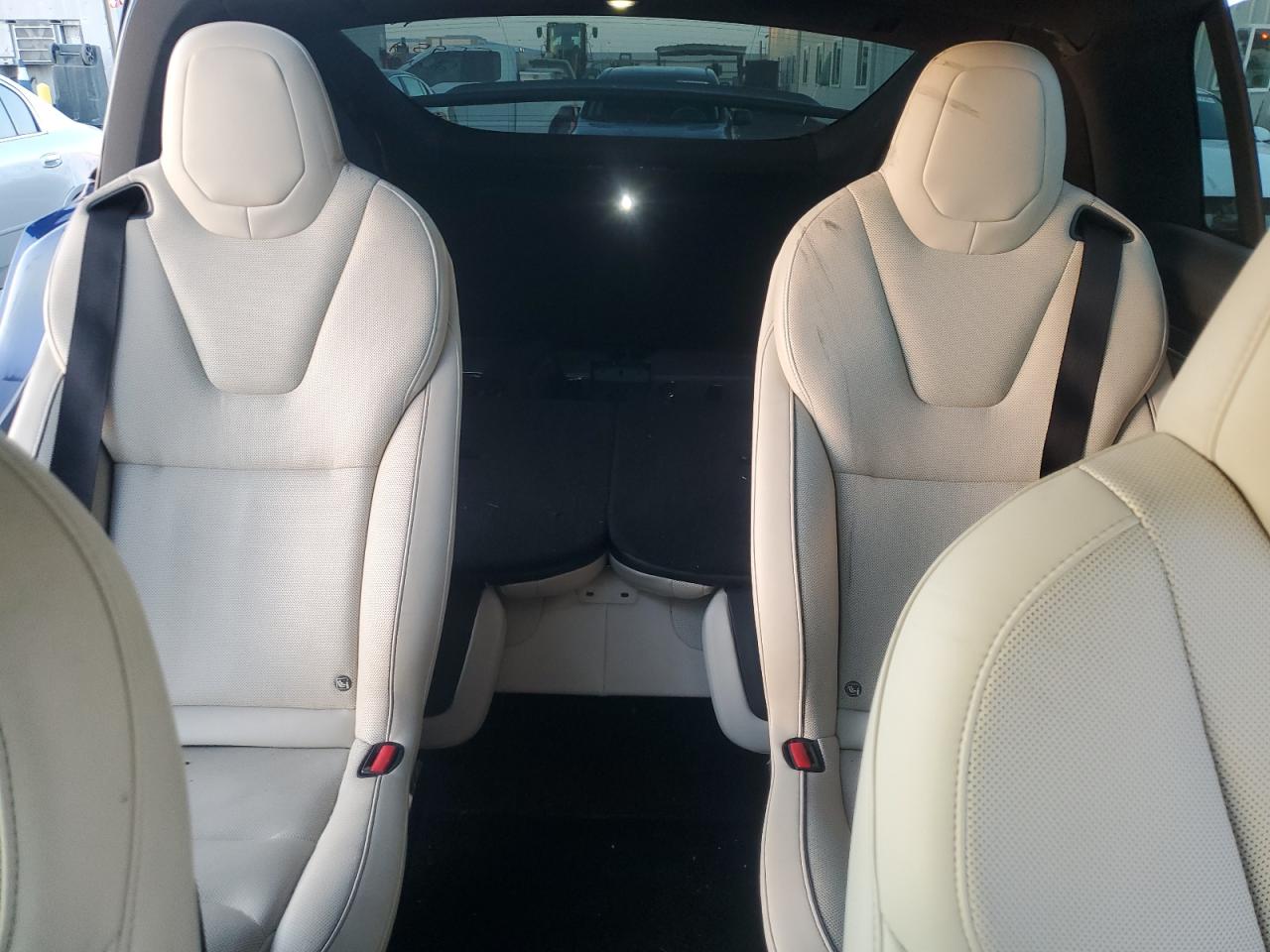 2022 Tesla Model X VIN: 7SAXCBE60NF353462 Lot: 91307945