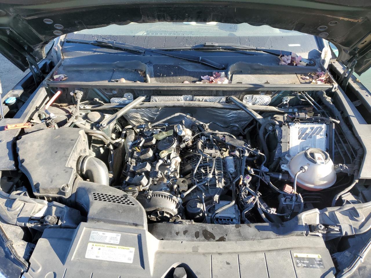 2018 Audi Q5 Premium Plus VIN: WA1BNAFY0J2076640 Lot: 92279245