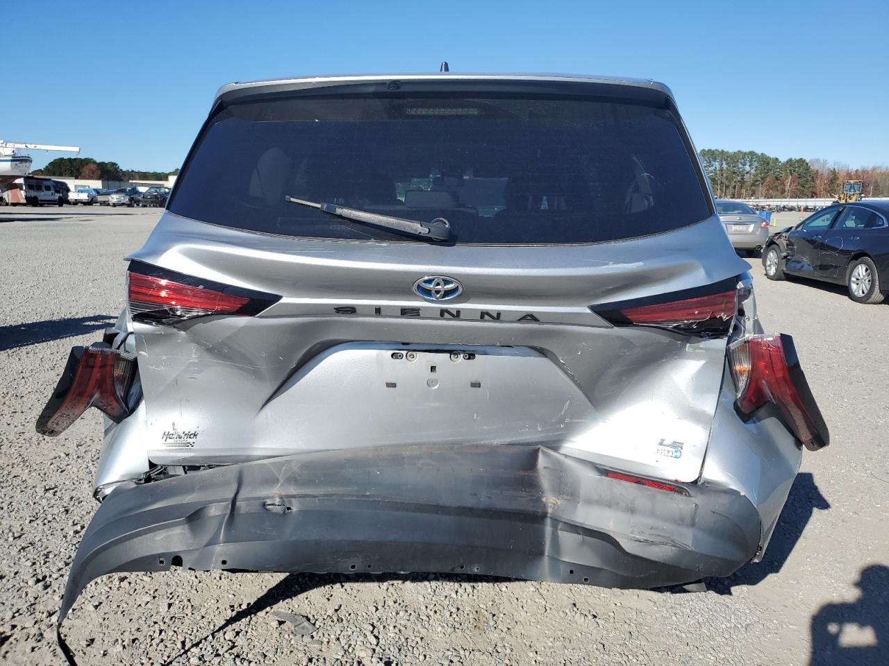 2022 Toyota Sienna Le VIN: 5TDKRKEC1NS108953 Lot: 92802395