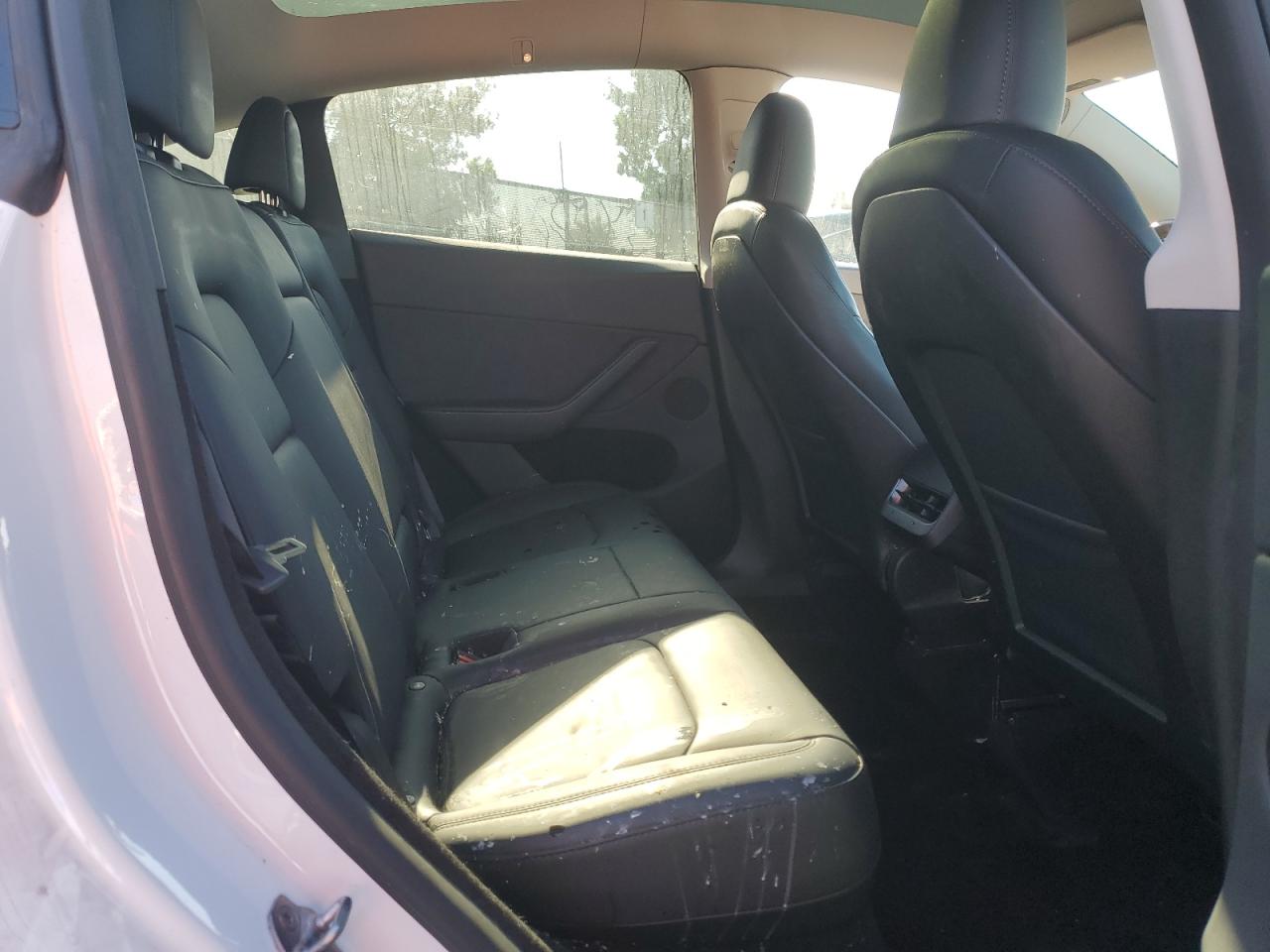 2023 Tesla Model Y VIN: 7SAYGDEE4PA136086 Lot: 91723965