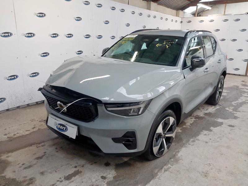 2024 VOLVO XC40 2.0 B3P PLUS DARK 5DR AUTO for sale at Copart BELFAST