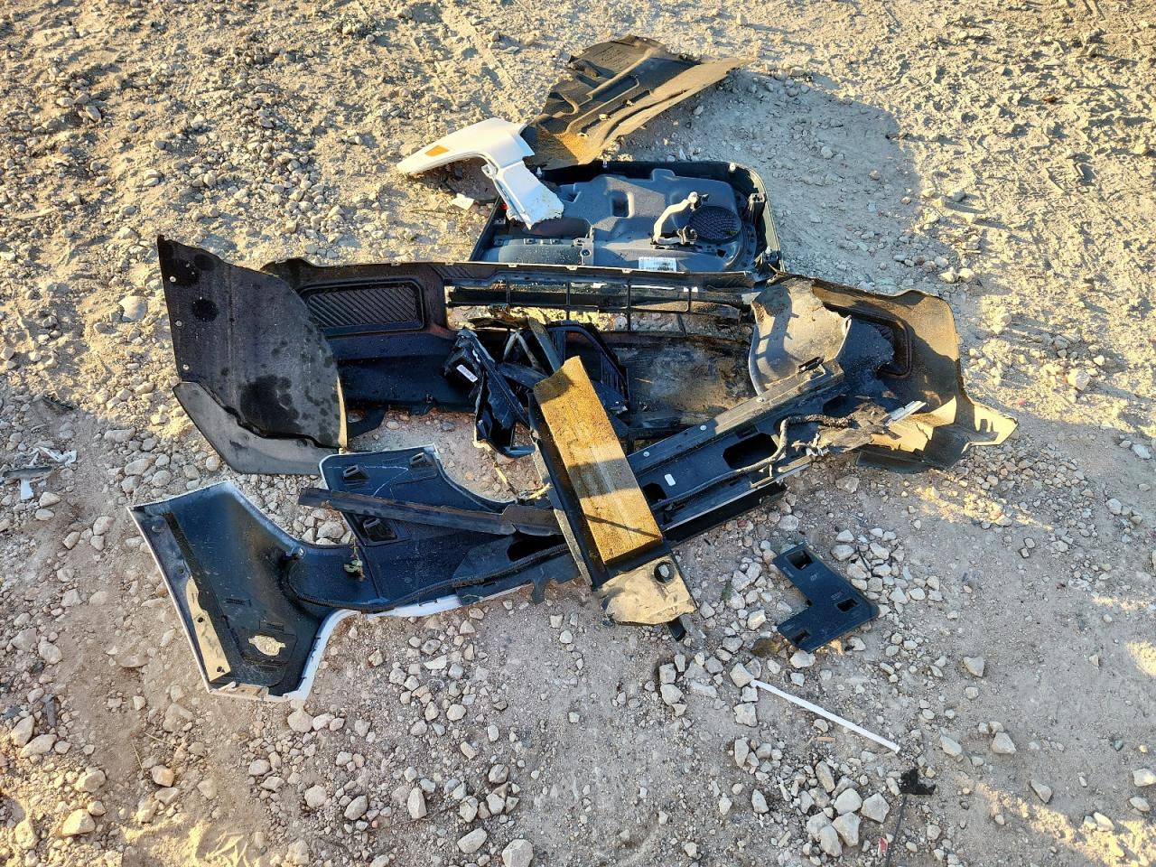 2025 Ford Maverick Xl VIN: 3FTTW8A3XSRA35456 Lot: 91866545