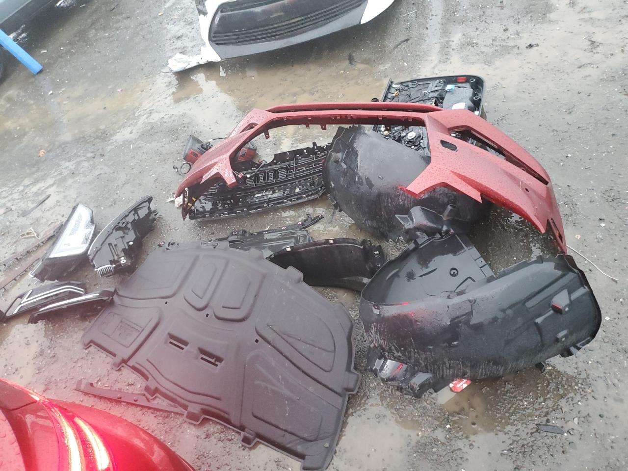 2018 Audi A4 Premium Plus VIN: WAUENBF43JN000525 Lot: 91290765