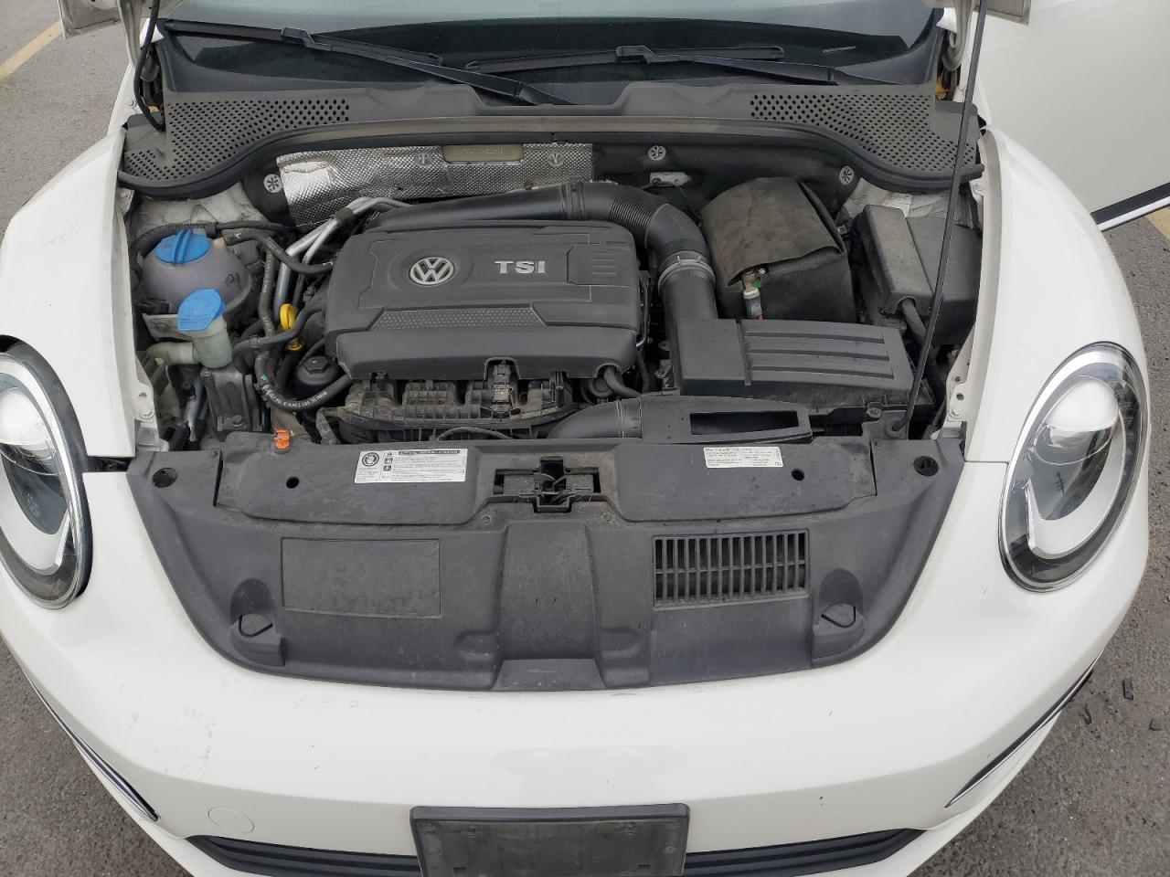 2014 Volkswagen Beetle Turbo VIN: 3VW7S7AT7EM800869 Lot: 91320045