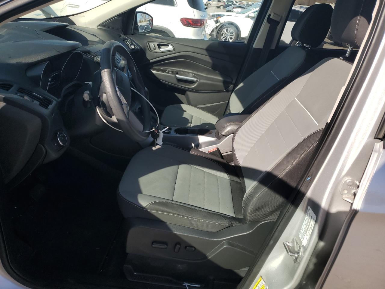 2014 Ford Escape Se VIN: 1FMCU0GX1EUB98152 Lot: 92454635