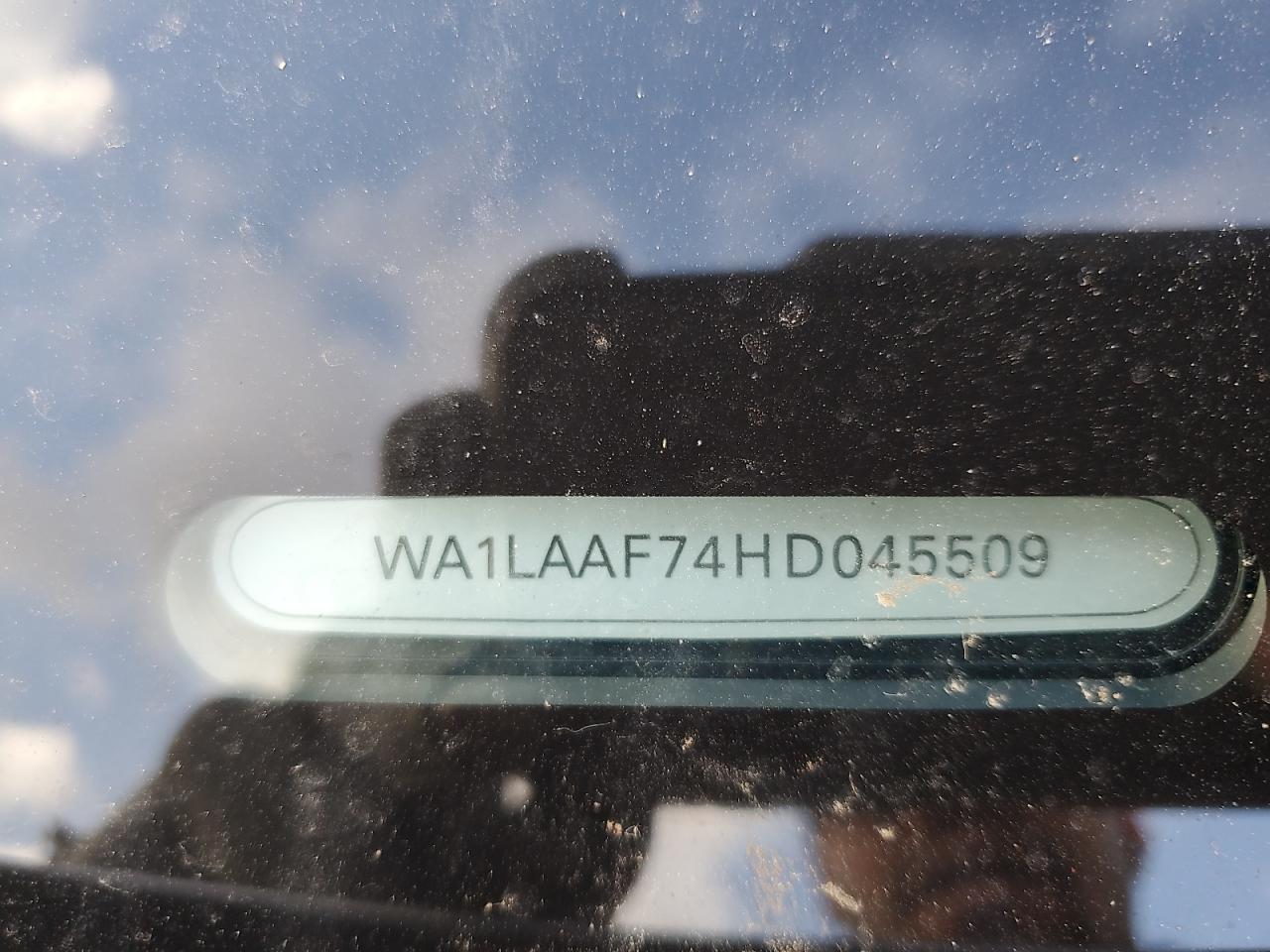 2017 Audi Q7 Premium Plus VIN: WA1LAAF74HD045509 Lot: 93396865