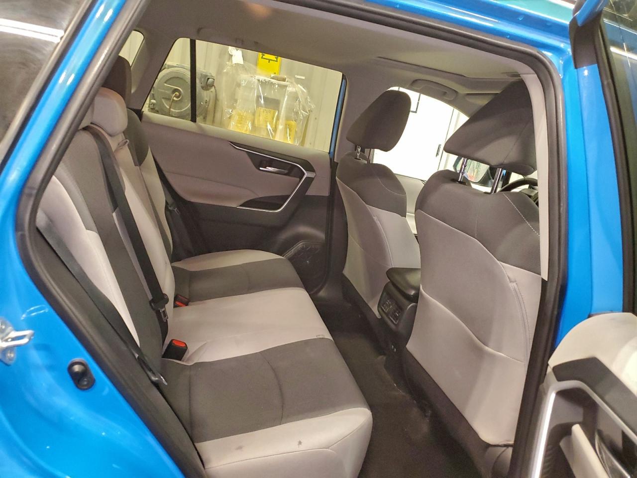 2020 Toyota Rav4 Xle VIN: 2T3P1RFV2LC137364 Lot: 94129255