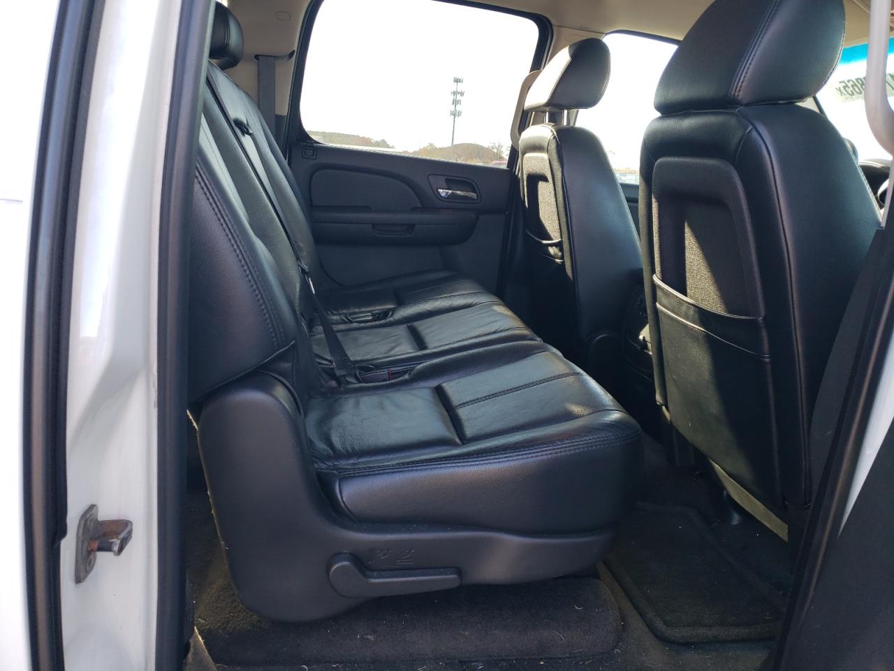 2008 Chevrolet Suburban K1500 Ls VIN: 3GNFK163X8G172739 Lot: 91779865