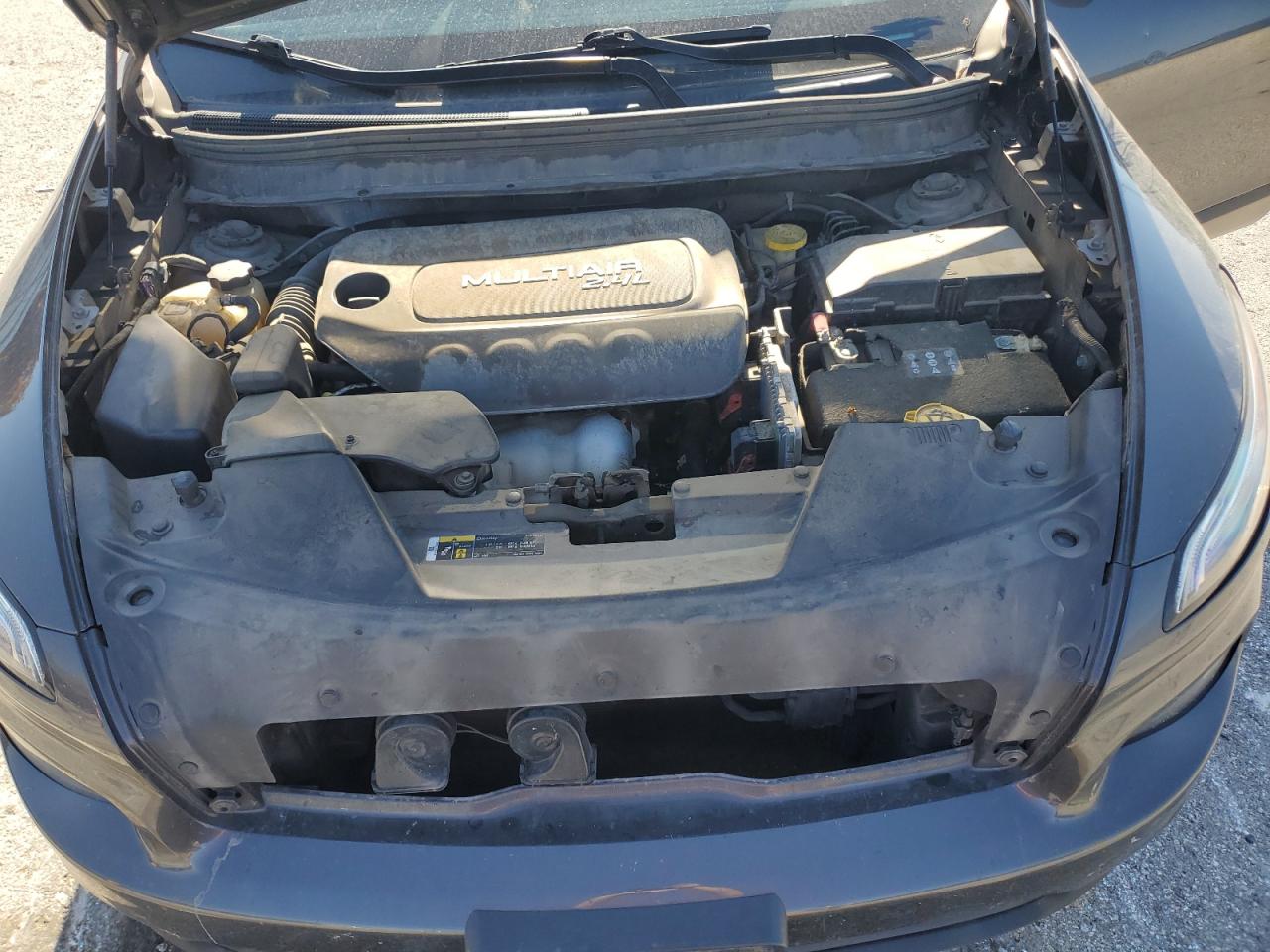 2015 Jeep Cherokee Latitude VIN: 1C4PJMCB6FW593093 Lot: 91699485