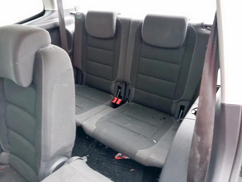 2012 VOLKSWAGEN TOURAN 1.6 TDI 105 SE 5DR