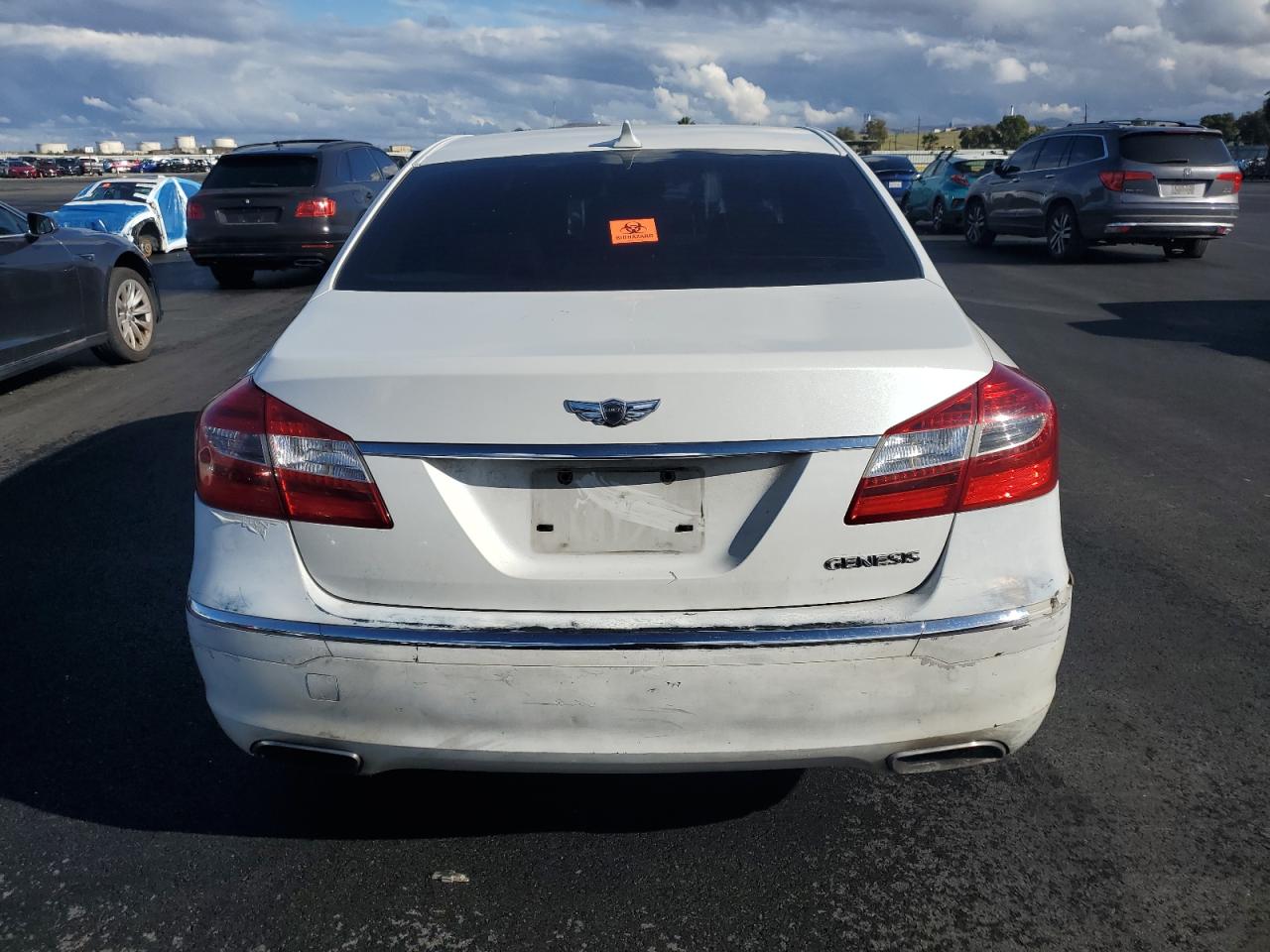 2013 Hyundai Genesis 3.8L VIN: KMHGC4DD4DU230130 Lot: 92939655