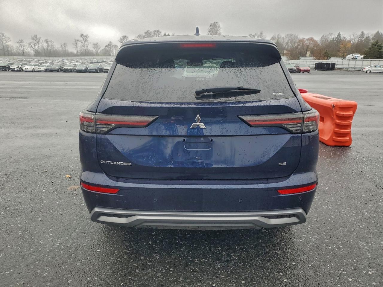 2025 Mitsubishi Outlander Se VIN: JA4J4VA83SZ016275 Lot: 94305055