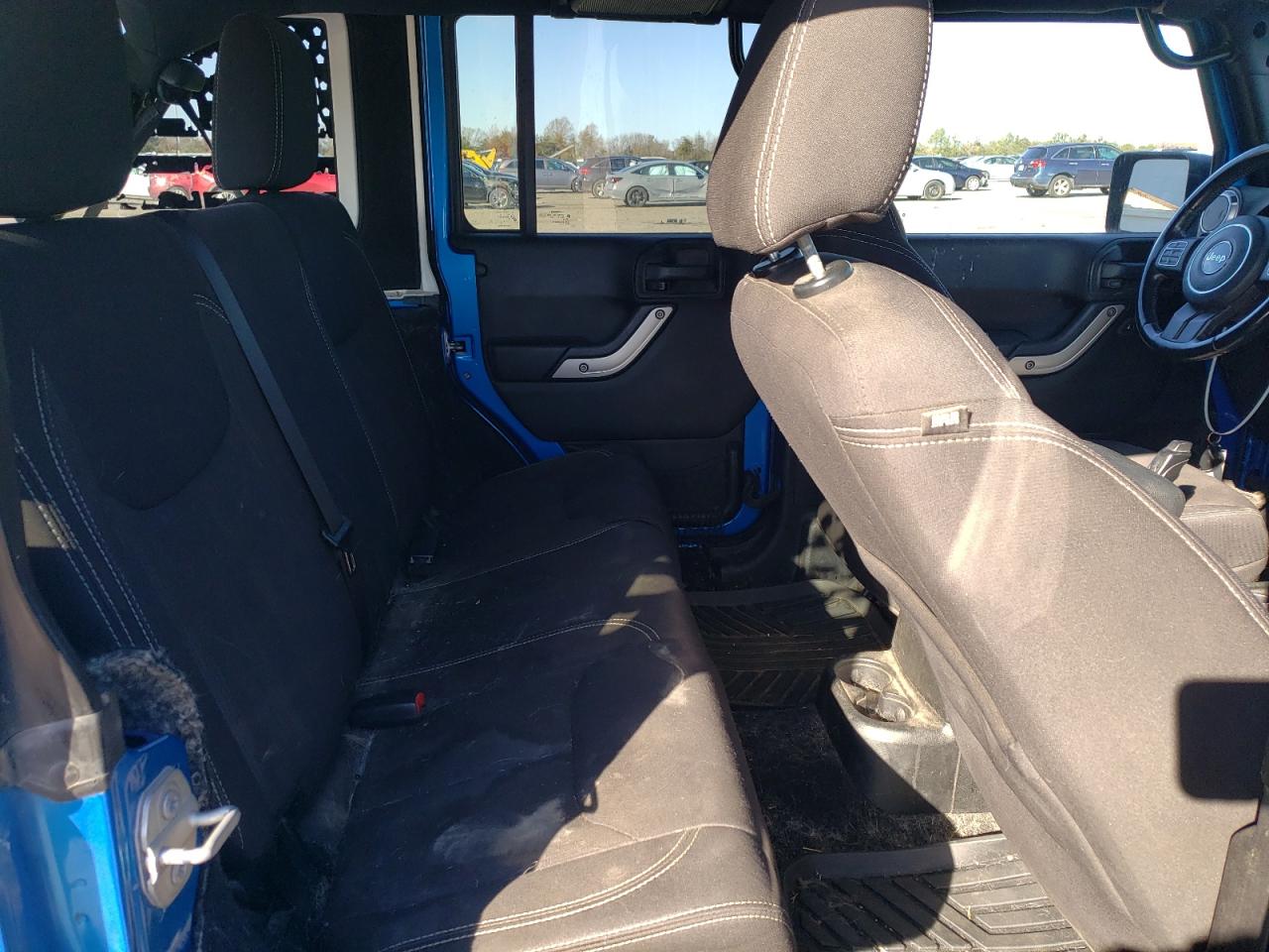 2015 Jeep Wrangler Unlimited Sahara VIN: 1C4HJWEG1FL686677 Lot: 91868755