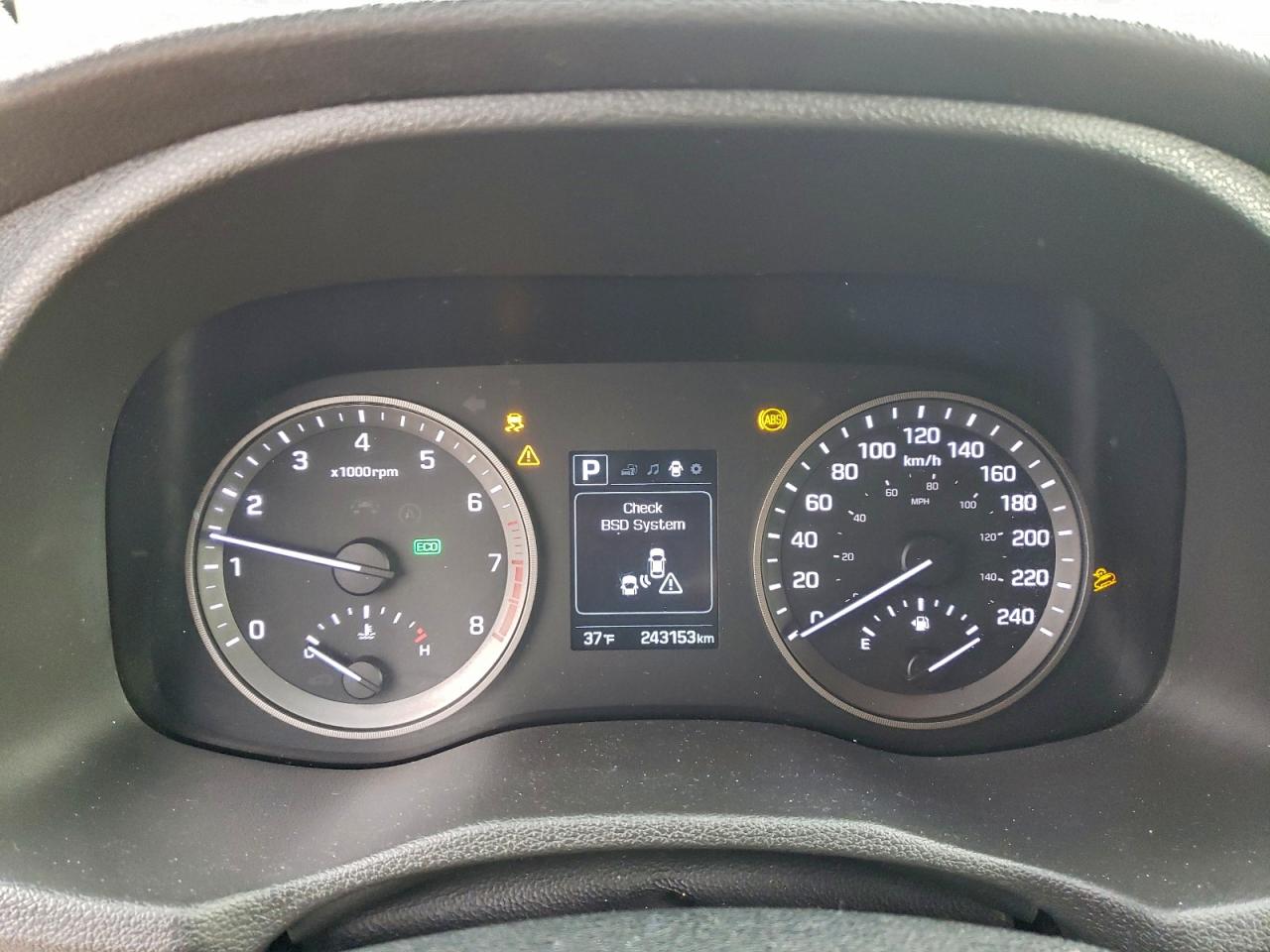 2016 Hyundai Tucson Limited VIN: KM8J33A45GU108465 Lot: 93641395