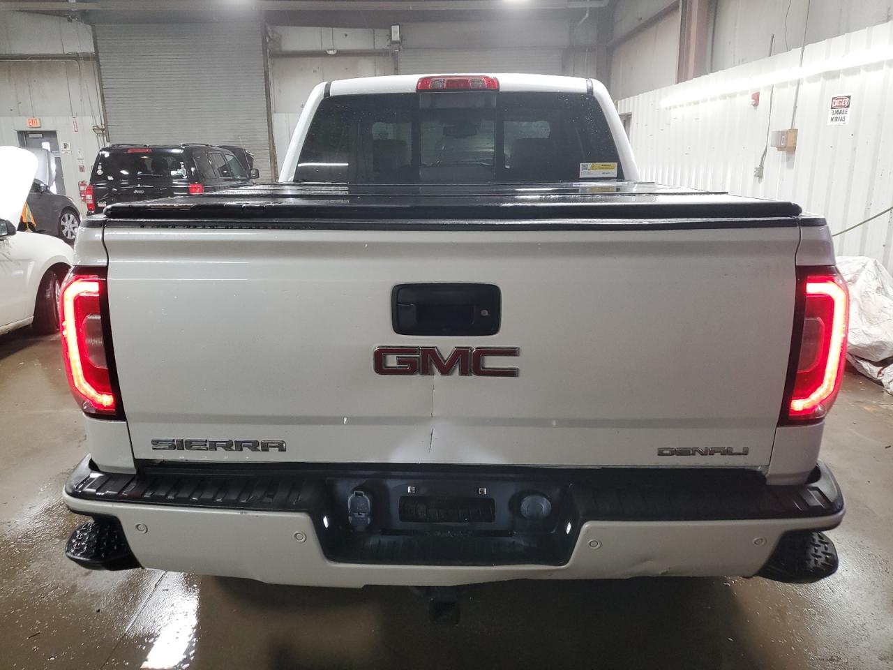 2018 GMC Sierra K1500 Denali VIN: 3GTU2PEJ8JG321691 Lot: 93180345