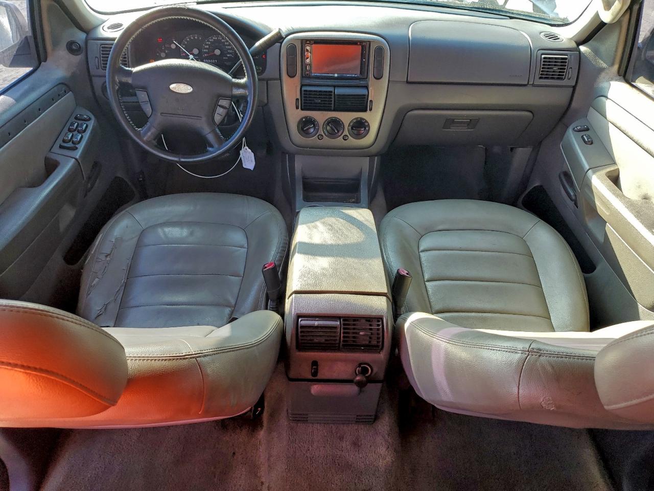 2004 Ford Explorer Xlt VIN: 1FMZU63K94UB32129 Lot: 94245475